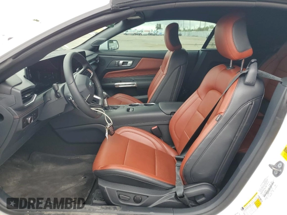 2024 Ford Mustang GT Premium with VIN 1FAGP8FF2R5113703, listed as a Copart auction lot 81685624 with 2,539 mi miles and Salvage title. Bid and sale history available at DreamBid. Image 7.