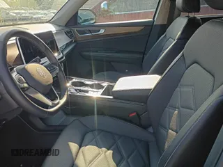 2024 Volkswagen Atlas SE with VIN 1V2HR2CAXRC558117, listed as a IAAI auction lot 42806737 with 23,571 mi miles and . Bid and sale history available at DreamBid. Image 14.