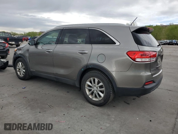 2016 Kia Sorento LX z VIN 5XYPGDA52GG107017, wystawiony jako Copart lot #55630995 z przebiegiem 110 423 mil mil oraz Nie do naprawy • Non repairable. Historia ofert i sprzedaży dostępna na DreamBid. Obrazek 2.