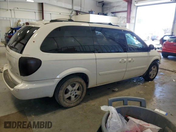 2005 Dodge Caravan SXT with VIN 2D4GP44L35R246076, listed as a Copart auction lot 52120915 with 217,861 mi miles and Non Repairable. Bid and sale history available at DreamBid. Image 3.