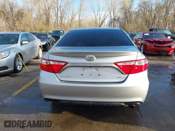 2017 Toyota Camry XLE with VIN 4T1BF1FK2HU446771, listed as a IAAI auction lot 41854261 with 203,960 mi miles. Bid and sale history available at carsss.com. Image 16.