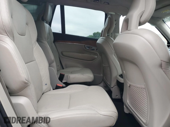 2020 Volvo XC90 Inscription z VIN YV4A221L7L1534546, wystawiony jako Copart lot #58586075 z przebiegiem Nie podano mil oraz Szkoda całkowita • Salvage title. Historia ofert i sprzedaży dostępna na DreamBid. Obrazek 11.