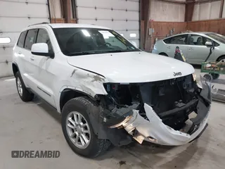 2019 Jeep Grand Cherokee Upland with VIN 1C4RJFAG5KC834317, listed as a IAAI auction lot 42079616 with 42,452 mi miles and . Bid and sale history available at DreamBid. Image 17.