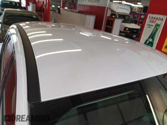 2020 Ford Escape SE z VIN 1FMCU9G68LUB45067, wystawiony jako IAAI lot #42575848 z przebiegiem 68 313 mil mil oraz . Historia ofert i sprzedaży dostępna na DreamBid. Obrazek 19.