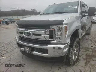 2018 Ford Super Duty F-250 SRW XL with VIN 1FT7W2B62JEB39366, listed as a Copart auction lot 45338955 with 161,626 mi miles and Clean Title. Bid and sale history available at carsss.com. Image 10.