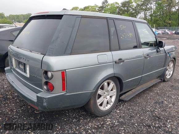 2006 Land Rover Range Rover HSE z VIN SALME15476A232384, wystawiony jako IAAI lot #42281896 z przebiegiem Nie podano mil oraz . Historia ofert i sprzedaży dostępna na DreamBid. Obrazek 4.