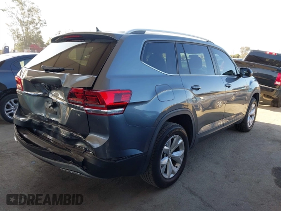 2018 Volkswagen Atlas S z VIN 1V2AP2CA2JC599675, wystawiony jako IAAI lot #42527327 z przebiegiem 84 445 mil mil oraz . Historia ofert i sprzedaży dostępna na DreamBid. Obrazek 4.