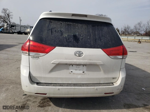 2012 Toyota Sienna XLE AAS with VIN 5TDYK3DC1CS235737, listed as a Copart auction lot 47414415 with 288,446 mi miles and Salvage Title. Bid and sale history available at carsss.com. Image 6.
