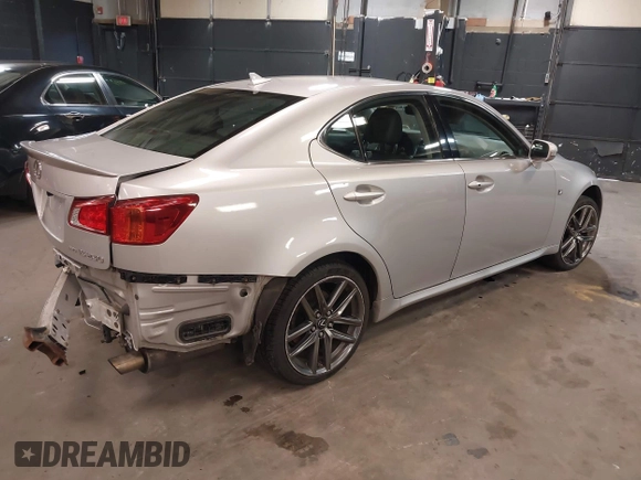 2009 Lexus IS 250 z VIN JTHCK262395033360, wystawiony jako IAAI lot #42064172 z przebiegiem 133 542 mil mil oraz . Historia ofert i sprzedaży dostępna na DreamBid. Obrazek 4.