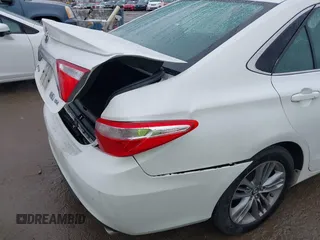 2017 Toyota Camry Hybrid LE with VIN 4T1BD1FK0HU207435, listed as a IAAI auction lot 41561337 with 194,716 mi miles. Bid and sale history available at carsss.com. Image 17.