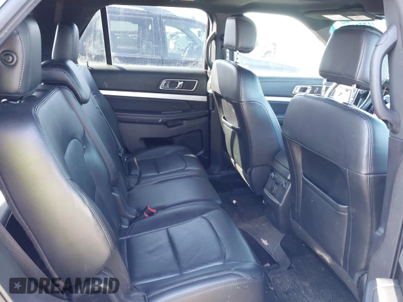 2017 Ford Explorer XLT z VIN 1FM5K8DHXHGB48783, wystawiony jako IAAI lot #41771686 z przebiegiem 104 809 mil mil oraz . Historia ofert i sprzedaży dostępna na DreamBid. Obrazek 8.