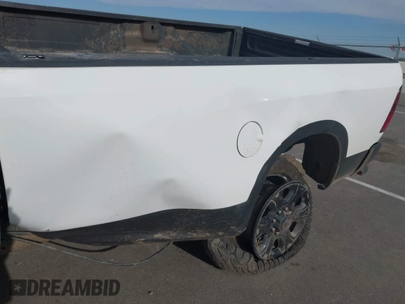 2014 Ram 2500 Tradesman with VIN 3C6UR5HL9EG123521, listed as a IAAI auction lot 42142310 with 95,968 mi miles and . Bid and sale history available at DreamBid. Image 18.