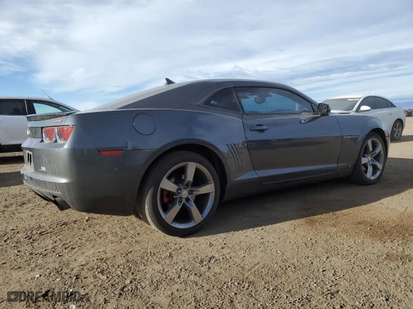2010 Chevrolet Camaro 2LT with VIN 2G1FC1EV1A9115993, listed as a Copart auction lot 50168865 with 192,008 mi miles and Salvage Title. Bid and sale history available at carsss.com. Image 3.
