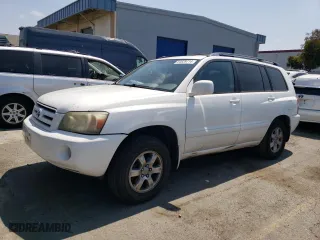 2004 Toyota Highlander with VIN JTEEP21A640048835, listed as a Copart auction lot 64839714 with 205,353 mi miles and Salvage Title. Bid and sale history available at carsss.com. Image 1.