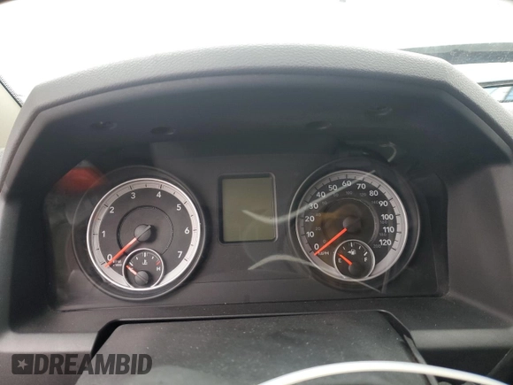 2013 Ram 1500 SLT z VIN 3C6JR7EP1DG502419, wystawiony jako Copart lot #84697284 z przebiegiem Nie podano mil oraz Czysty tytuł • Clean title. Historia ofert i sprzedaży dostępna na DreamBid. Obrazek 9.