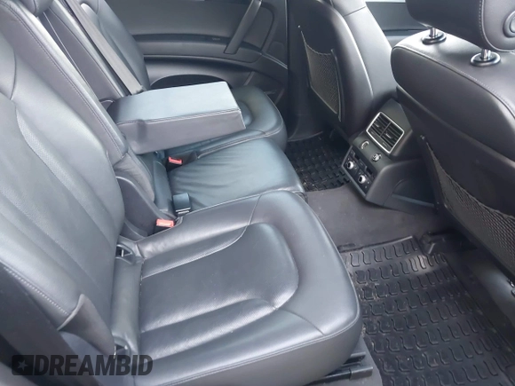 2015 Audi Q7 3.0T S line Prestige with VIN WA1DGAFE7FD023762, listed as a IAAI auction lot 42027169 with 110,744 mi miles. Bid and sale history available at carsss.com. Image 8.