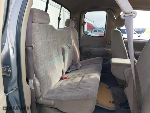 2002 Toyota Tundra SR5 with VIN 5TBBT44162S310544, listed as a IAAI auction lot 41316865 with 198,382 mi miles. Bid and sale history available at carsss.com. Image 8.