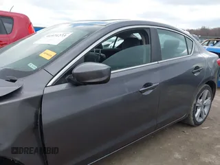 2015 Acura ILX with VIN 19VDE1F38FE008432, listed as a IAAI auction lot 41971273 with 132,811 mi miles. Bid and sale history available at carsss.com. Image 15.
