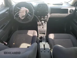2015 Jeep Patriot Altitude z VIN 1C4NJRBB9FD347740, wystawiony jako Copart lot #48906625 z przebiegiem 105 310 mil mil oraz Szkoda całkowita • Salvage title. Historia ofert i sprzedaży dostępna na DreamBid. Obrazek 8.