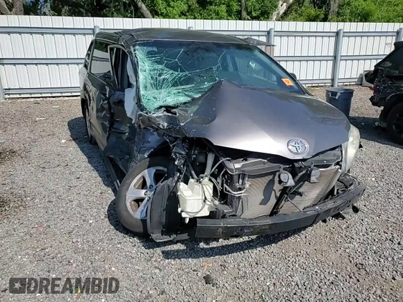 2015 Toyota Sienna L with VIN 5TDZK3DC3FS565873, listed as a Copart auction lot 53483495 with Not Provided miles and Salvage Title. Bid and sale history available at carsss.com. Image 12.