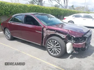 2019 Lincoln Continental Select z VIN 1LN6L9SK5K5600535, wystawiony jako IAAI lot #41877965 z przebiegiem 120 567 mil mil oraz . Historia ofert i sprzedaży dostępna na DreamBid. Obrazek 1.