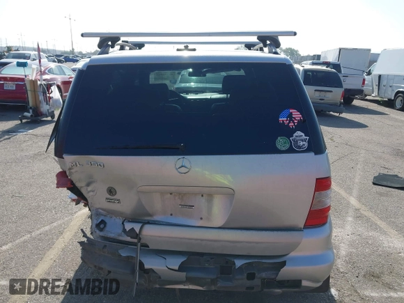 2004 Mercedes-Benz M 350 with VIN 4JGAB57E84A501744, listed as a IAAI auction lot 42271880 with 183,498 mi miles and . Bid and sale history available at DreamBid. Image 15.