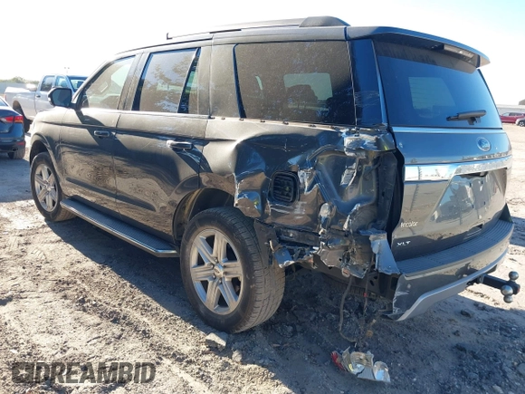 2019 Ford Expedition XLT with VIN 1FMJU1HT5KEA76330, listed as a IAAI auction lot 41171664 with 89,548 mi miles. Bid and sale history available at carsss.com. Image 3.