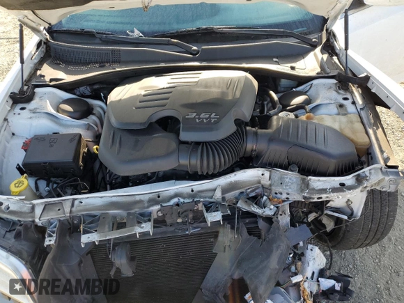 2013 Chrysler 300 with VIN 2C3CCAAG8DH578410, listed as a Copart auction lot 52553165 with 115,129 mi miles and Salvage Title. Bid and sale history available at carsss.com. Image 13.