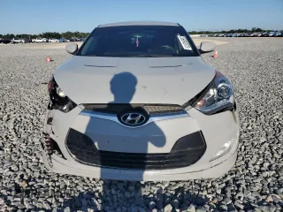 2013 Hyundai Veloster RE:MIX with VIN KMHTC6AD4DU127949, listed as a Copart auction lot 56993075 with 95,772 mi miles and Salvage title. Bid and sale history available at DreamBid. Image 5.