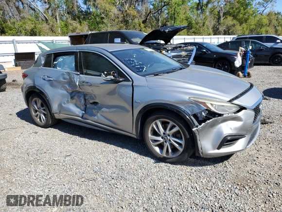 2018 Infiniti QX30 Luxury z VIN SJKCH5CP0JA050711, wystawiony jako Copart lot #48194225 z przebiegiem 116 892 mil mil oraz Szkoda całkowita • Salvage title. Historia ofert i sprzedaży dostępna na DreamBid. Obrazek 4.