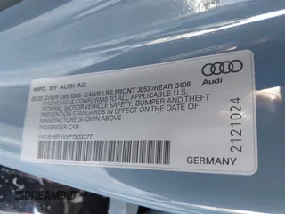 2023 Audi RS e-tron GT z VIN WAUBHBFWXP7903277, wystawiony jako IAAI lot #41098544 z przebiegiem 5781 mil mil oraz . Historia ofert i sprzedaży dostępna na DreamBid. Obrazek 9.