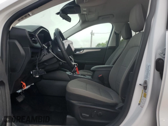 2021 Ford Escape SE with VIN 1FMCU9G68MUA96275, listed as a Copart auction lot 58277165 with 62,967 mi miles and Salvage title. Bid and sale history available at DreamBid. Image 7.