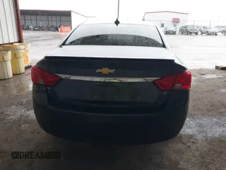 2018 Chevrolet Impala LT z VIN 2G1105S32J9121752, wystawiony jako IAAI lot #42108227 z przebiegiem 67 225 mil mil oraz . Historia ofert i sprzedaży dostępna na DreamBid. Obrazek 16.