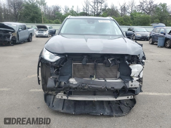 2022 Toyota Highlander XLE with VIN 5TDGZRBH0NS204460, listed as a Copart auction lot 61422635 with 67,880 mi miles and Salvage title. Bid and sale history available at DreamBid. Image 5.