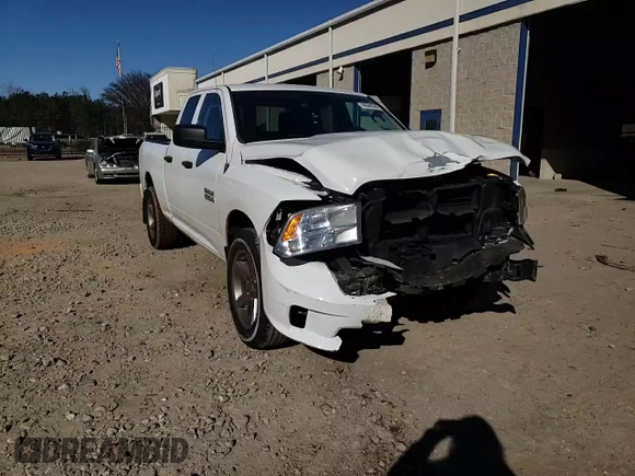 2018 Ram 1500 Express z VIN 1C6RR7FG2JS122611, wystawiony jako Copart lot #48668595 z przebiegiem 139 761 mil mil oraz Szkoda całkowita • Salvage title. Historia ofert i sprzedaży dostępna na DreamBid. Obrazek 10.