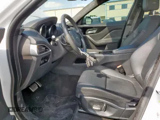 2019 Jaguar F-Pace 25t Premium with VIN SADCJ2FX3KA397408, listed as a Copart auction lot 59347685 with 19,340 mi miles and Salvage title. Bid and sale history available at DreamBid. Image 7.