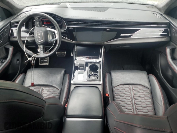2021 Audi RS Q8 z VIN WU1ARBF12MD011914, wystawiony jako Copart lot #58543615 z przebiegiem Nie podano mil oraz Szkody całkowita. Historia ofert i sprzedaży dostępna na DreamBid. Obrazek 8.
