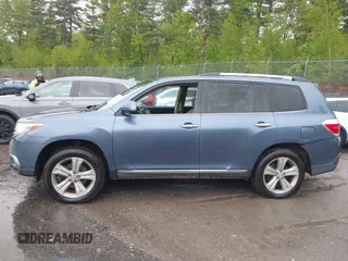 2012 Toyota Highlander Limited with VIN 5TDDK3EH8CS173407, listed as a IAAI auction lot 42327833 with 128,909 mi miles and . Bid and sale history available at DreamBid. Image 14.