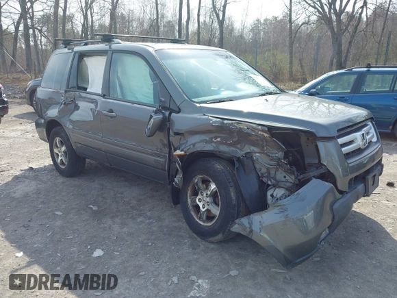 2008 Honda Pilot EX-L with VIN 5FNYF18528B053304, listed as a IAAI auction lot 42083113 with 131,867 mi miles. Bid and sale history available at carsss.com. Image 1.