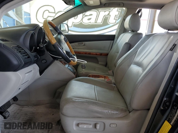 2006 Lexus RX 330 with VIN 2T2HA31U56C109342, listed as a Copart auction lot 62089925 with 134,294 mi miles and Salvage title. Bid and sale history available at DreamBid. Image 7.
