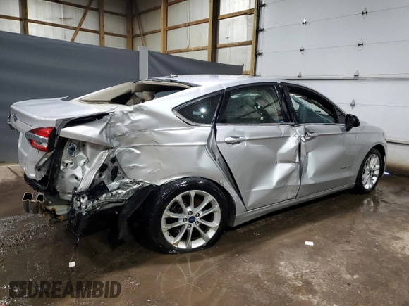 2019 Ford Fusion SE with VIN 3FA6P0LU7KR226789, listed as a Copart auction lot 48867755 with 200,260 mi miles and Clean Title. Bid and sale history available at DreamBid. Image 3.
