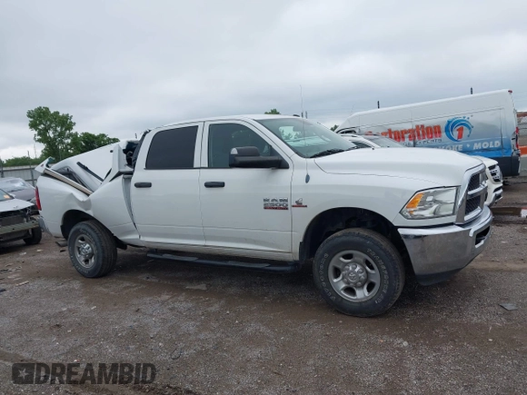 2013 Ram 2500 Tradesman с VIN 3C6UR5CL5DG615047, выставлен на аукционе IAAI как лот 42379845 с пробегом 132 528 миль миль и . История ставок и продаж доступна на DreamBid. Изображение 13.