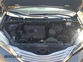2015 Toyota Sienna Limited с VIN 5TDDK3DC7FS104041, выставлен на аукционе Copart как лот 62410335 с пробегом 112 755 миль миль и Списание • Salvage title. История ставок и продаж доступна на DreamBid. Изображение 12.