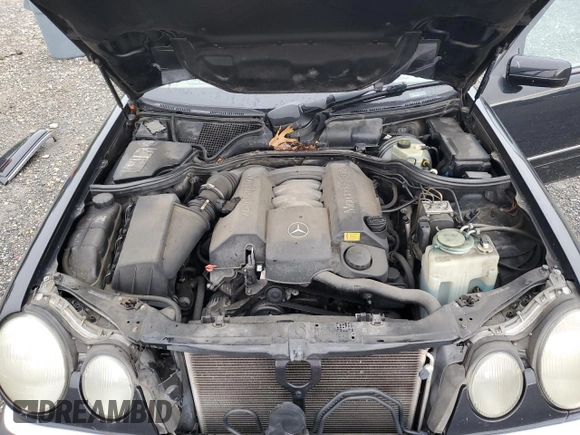1999 Mercedes-Benz E-Class with VIN WDBJF65H9XA929577, listed as a Copart auction lot 71932364 with 84,806 mi miles and Salvage Title. Bid and sale history available at carsss.com. Image 11.