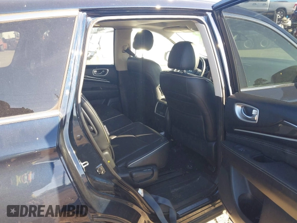2020 Infiniti QX60 LUXE with VIN 5N1DL0MMXLC526804, listed as a IAAI auction lot 41847277 with 131,121 mi miles. Bid and sale history available at carsss.com. Image 8.