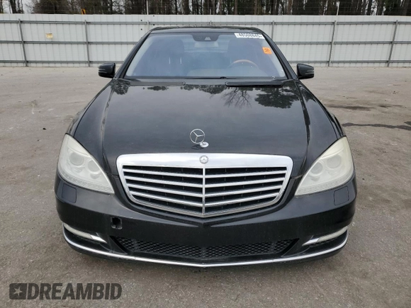 2010 Mercedes-Benz S 400 with VIN WDDNG9FB7AA305219, listed as a Copart auction lot 48508845 with 87,191 mi miles and Clean Title. Bid and sale history available at DreamBid. Image 5.