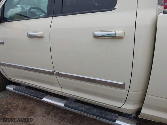 2010 Dodge Ram 1500 SLT with VIN 1D7RB1GT0AS235243, listed as a IAAI auction lot 41773073 with 156,710 mi miles. Bid and sale history available at carsss.com. Image 15.
