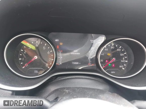 2018 Jeep Compass Altitude with VIN 3C4NJDBB1JT435428, listed as a IAAI auction lot 42050993 with 114,328 mi miles and . Bid and sale history available at DreamBid. Image 7.