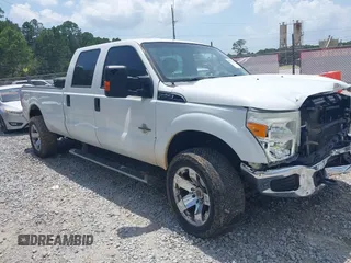 2015 Ford Super Duty F-250 SRW Lariat with VIN 1FT7W2BT1FEA02416, listed as a IAAI auction lot 39993483 with 232,999 mi miles. Bid and sale history available at carsss.com. Image 1.