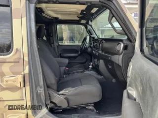 2021 Jeep Gladiator Willys with VIN 1C6HJTAG5ML526651, listed as a IAAI auction lot 41593639 with 162,543 mi miles. Bid and sale history available at carsss.com. Image 5.